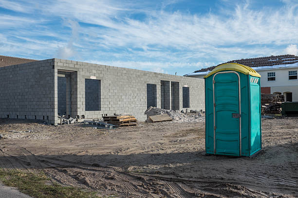 Portable Toilet Options We Offer in Florida Gulf Coast University, FL